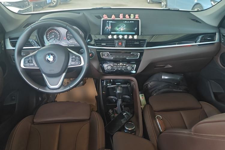 Used BMW X1 2016 xDrive20Li Luxury Model Center Console