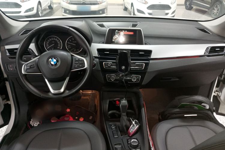 Used BMW X1 2016 sDrive18Li Fashion Model Center Console