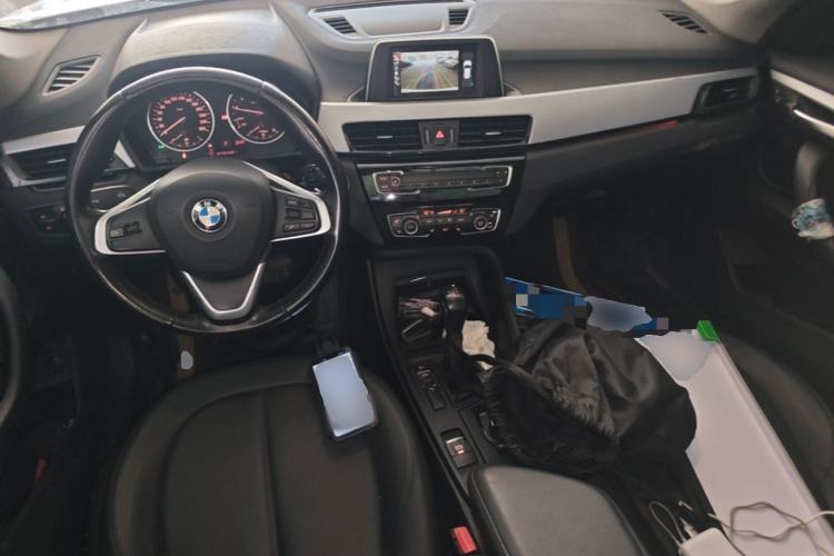 Used BMW X1 2016 sDrive18Li Premium Edition Center Console