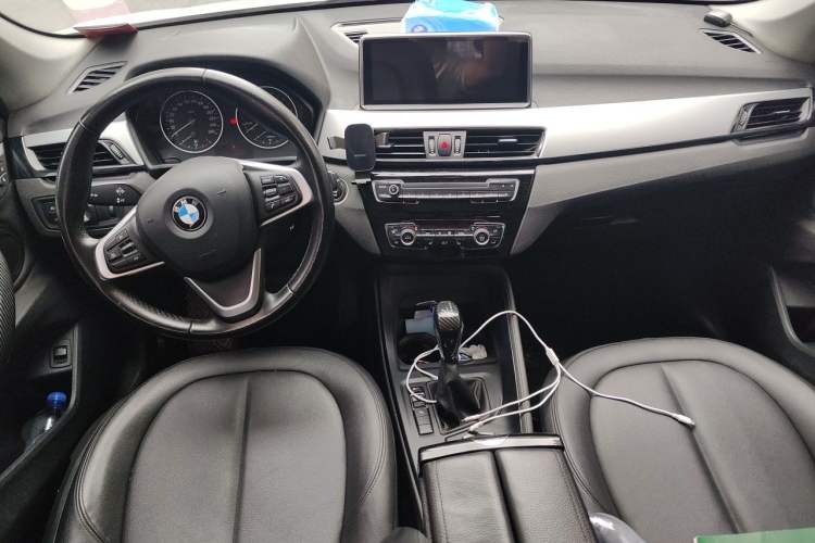 Used BMW X1 2016 sDrive18Li Premium Edition Center Console