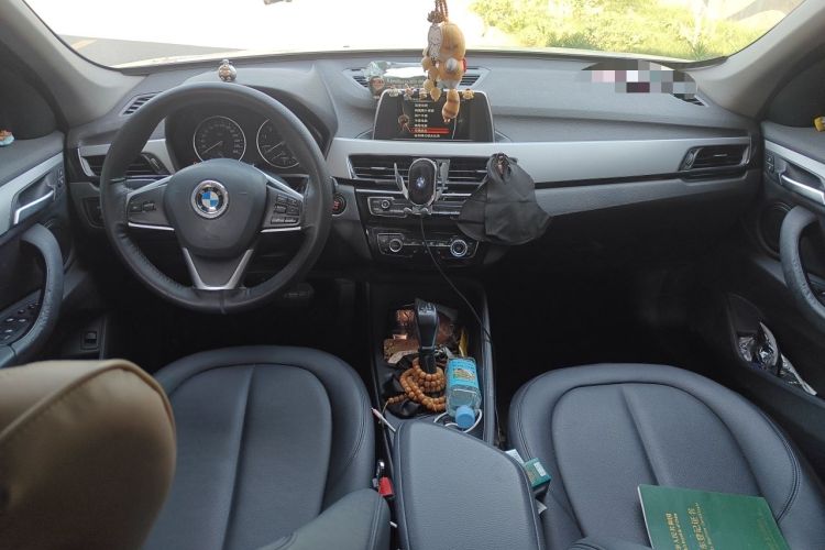 Used BMW X1 2016 sDrive18Li Premium Edition Center Console