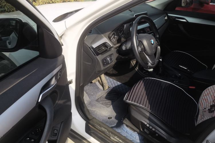 Used BMW X1 2016 sDrive18Li Premium Edition Driver Seat