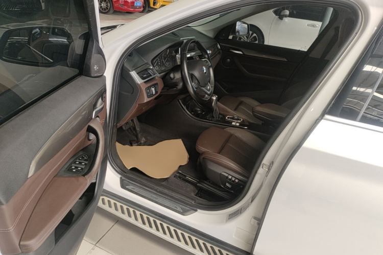 Used BMW X1 2016 sDrive18Li Luxury Model Driver Seat