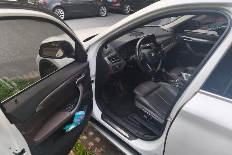 Used BMW X1 2016 sDrive20Li Luxury Model Driver Seat