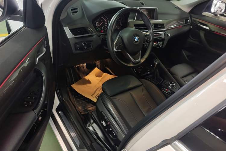 Used BMW X1 2016 sDrive20Li Luxury Model Driver Seat