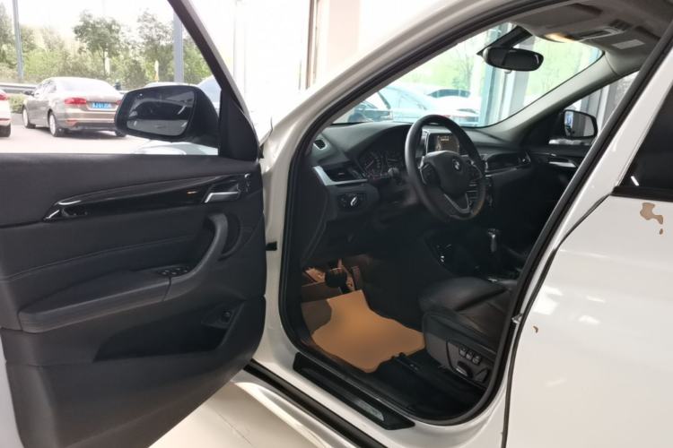 Used BMW X1 2016 sDrive20Li Luxury Model Driver Seat