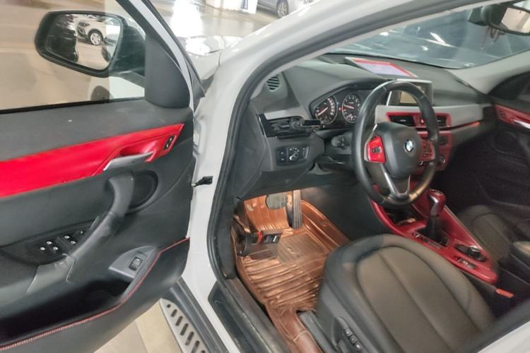 Used BMW X1 2016 sDrive18Li Premium Edition Driver Seat