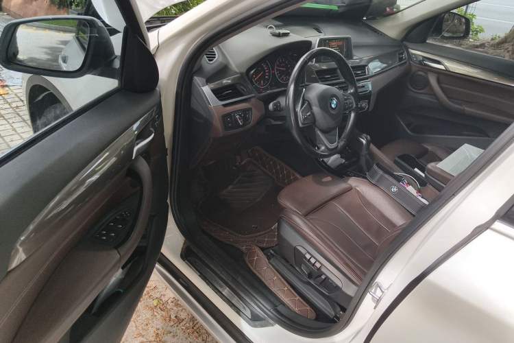 Used BMW X1 2016 sDrive20Li Luxury Model Driver Seat
