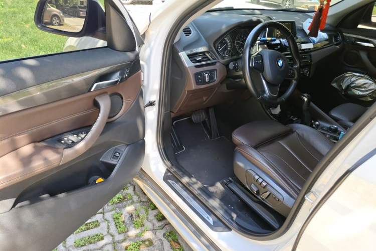Used BMW X1 2016 sDrive18Li Luxury Model Driver Seat
