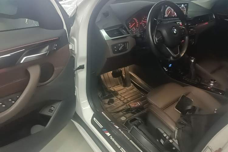 Used BMW X1 2016 sDrive20Li Luxury Model Driver Seat