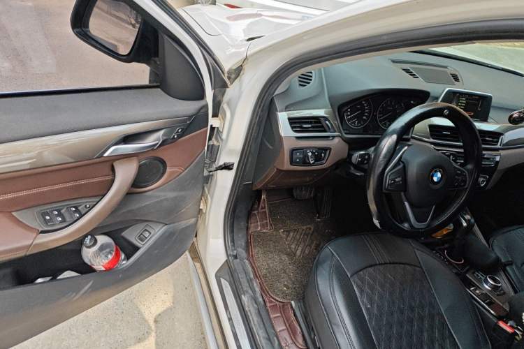 Used BMW X1 2016 sDrive20Li Luxury Model Driver Seat