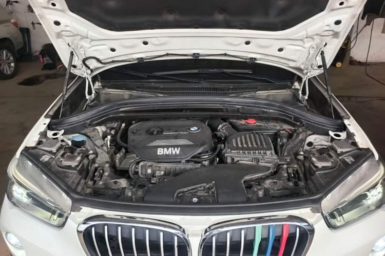 Used BMW X1 2016 sDrive18Li Premium Edition Engine Bay