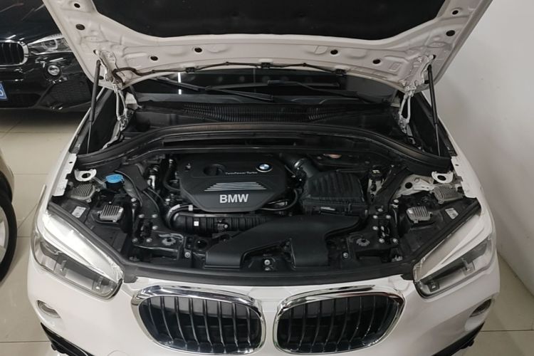Used BMW X1 2016 sDrive20Li Luxury Model Engine Bay