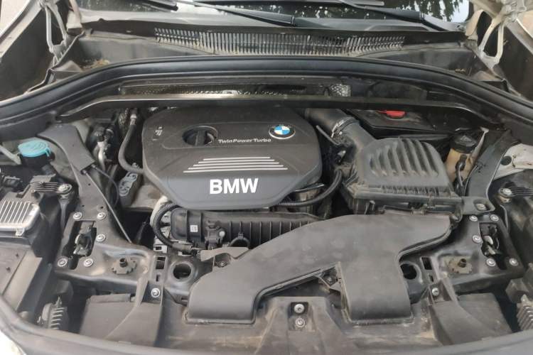 Used BMW X1 2016 sDrive18Li Premium Edition Engine Bay