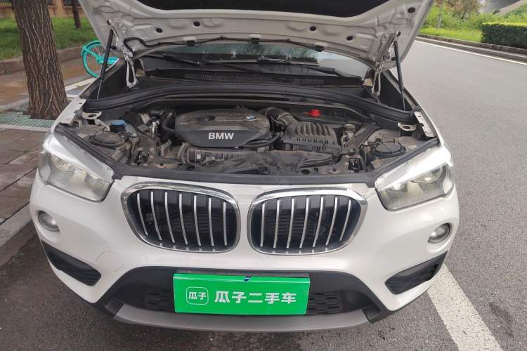 Used BMW X1 2016 sDrive18Li Fashion Model Engine Bay