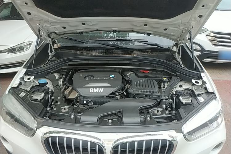 Used BMW X1 2016 sDrive18Li Premium Edition Engine Bay