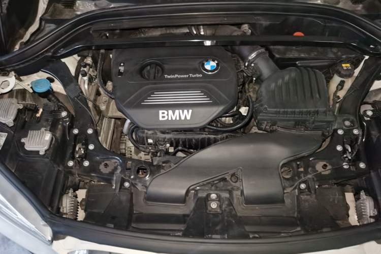 Used BMW X1 2016 sDrive18Li Premium Edition Engine Bay
