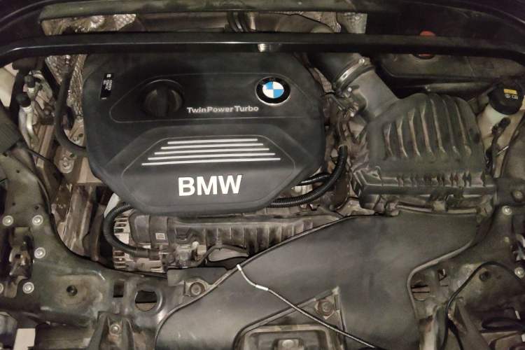 Used BMW X1 2016 sDrive18Li Premium Edition Engine Bay
