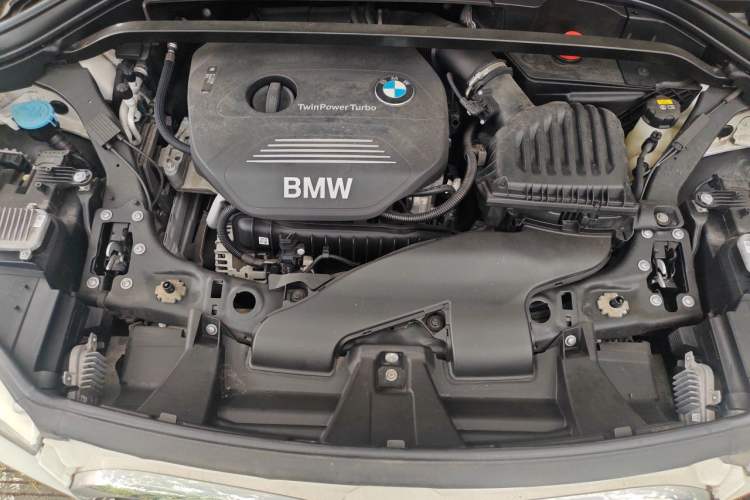 Used BMW X1 2016 sDrive18Li Premium Edition Engine Bay