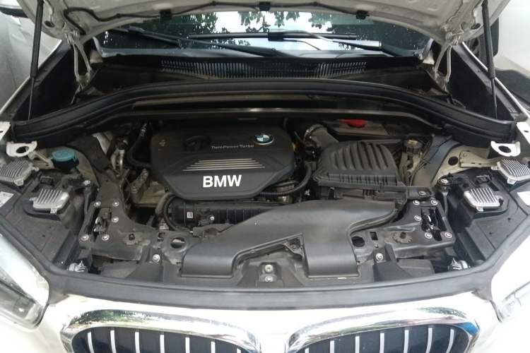 Used BMW X1 2016 sDrive18Li Premium Edition Engine Bay
