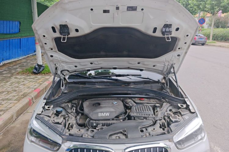 Used BMW X1 2016 sDrive18Li Premium Edition Engine Bay