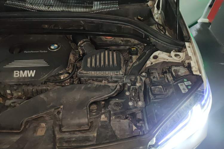 Used BMW X1 2016 sDrive18Li Fashion Model Engine Bay Left
