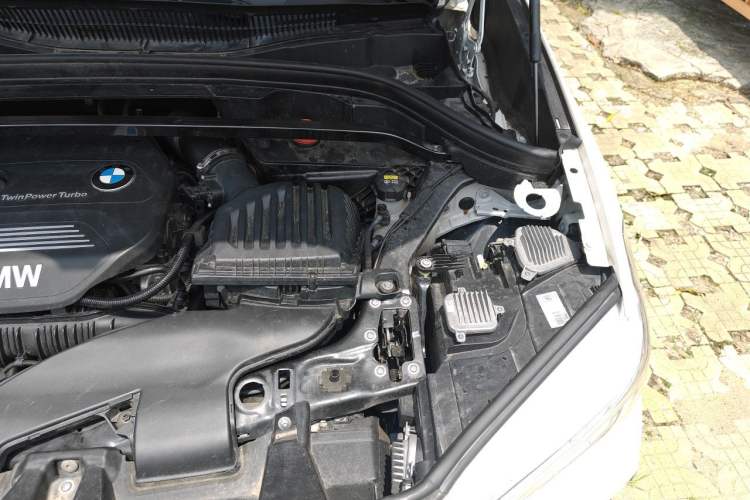 Used BMW X1 2016 sDrive20Li Luxury Model Engine Bay Left
