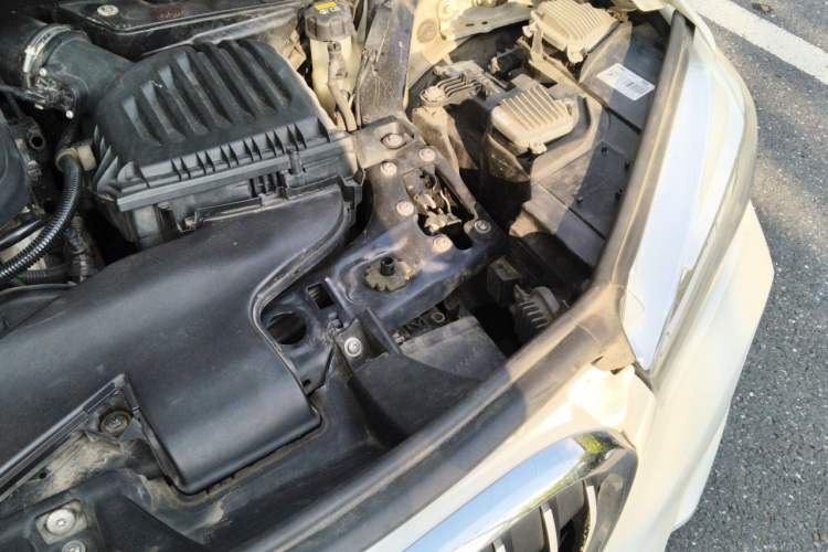 Used BMW X1 2016 sDrive20Li Luxury Model Engine Bay Left