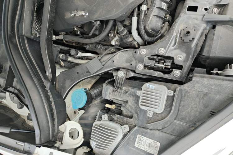 Used BMW X1 2016 xDrive20Li Luxury Model Engine Bay Left