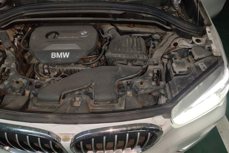 Used BMW X1 2016 sDrive18Li Premium Edition Engine Bay Left