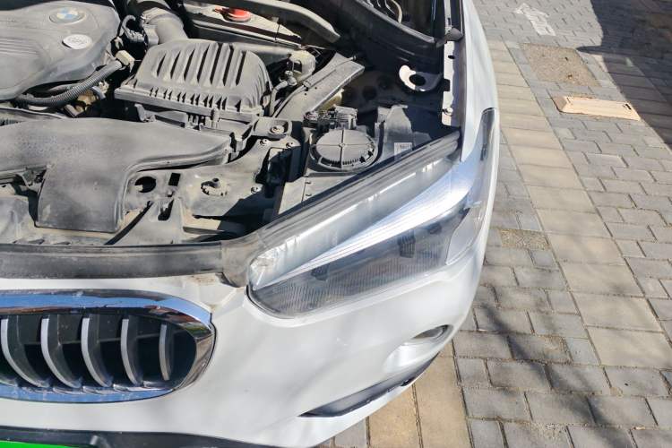 Used BMW X1 2016 sDrive18Li Fashion Model Engine Bay Left