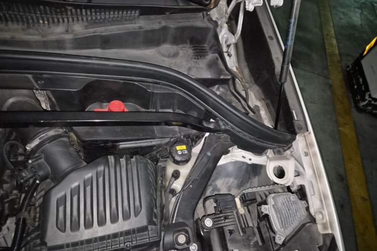Used BMW X1 2016 sDrive20Li Luxury Model Engine Bay Left