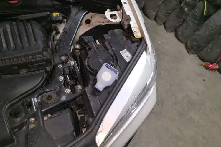 Used BMW X1 2016 sDrive18Li Fashion Model Engine Bay Left