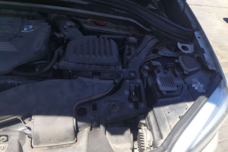 Used BMW X1 2016 sDrive18Li Premium Edition Engine Bay Left