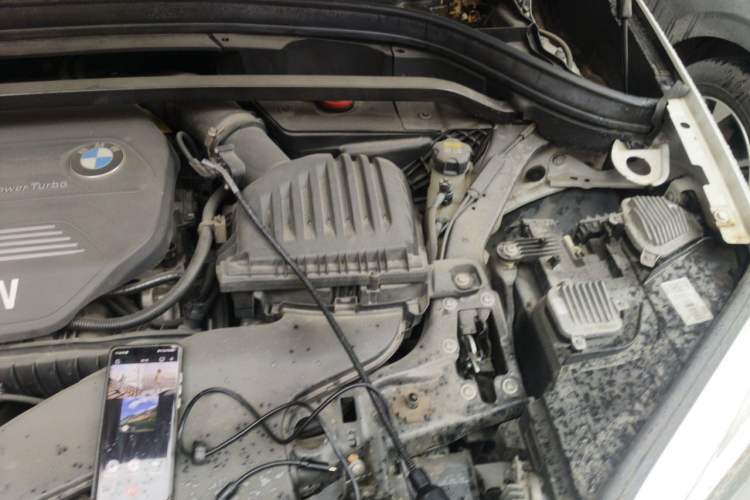 Used BMW X1 2016 sDrive18Li Premium Edition Engine Bay Left