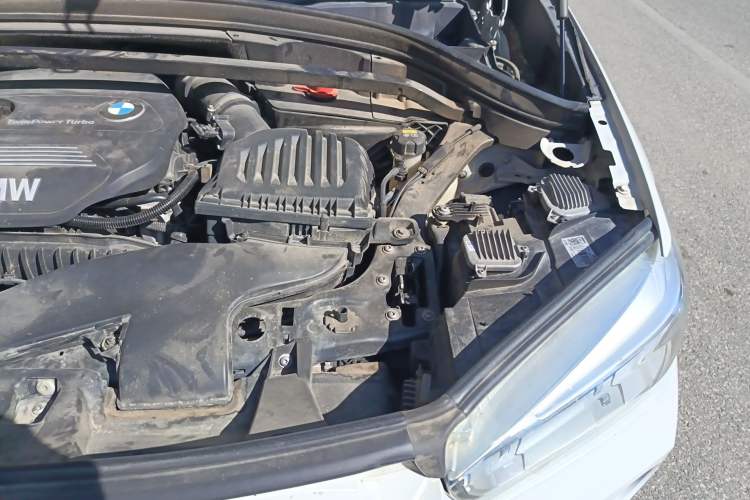 Used BMW X1 2016 sDrive18Li Premium Edition Engine Bay Left