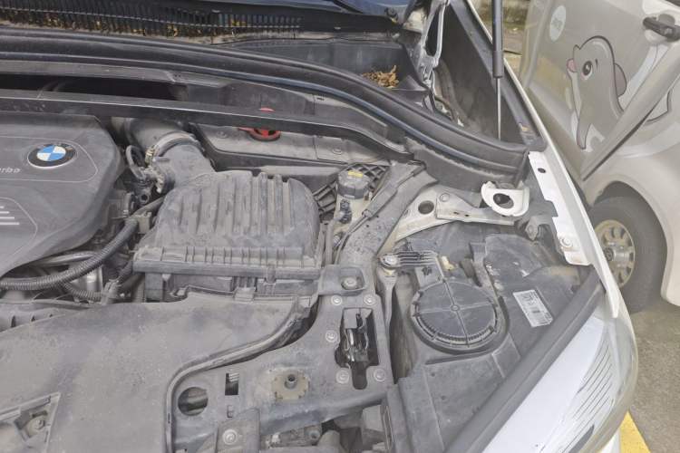 Used BMW X1 2016 sDrive18Li Fashion Model Engine Bay Left