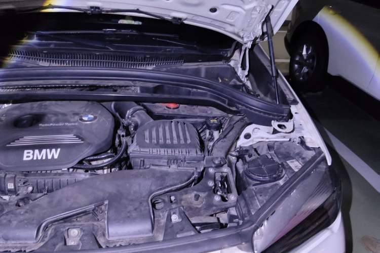 Used BMW X1 2016 sDrive18Li Fashion Model Engine Bay Left