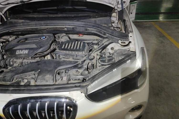 Used BMW X1 2016 sDrive18Li Fashion Model Engine Bay Left