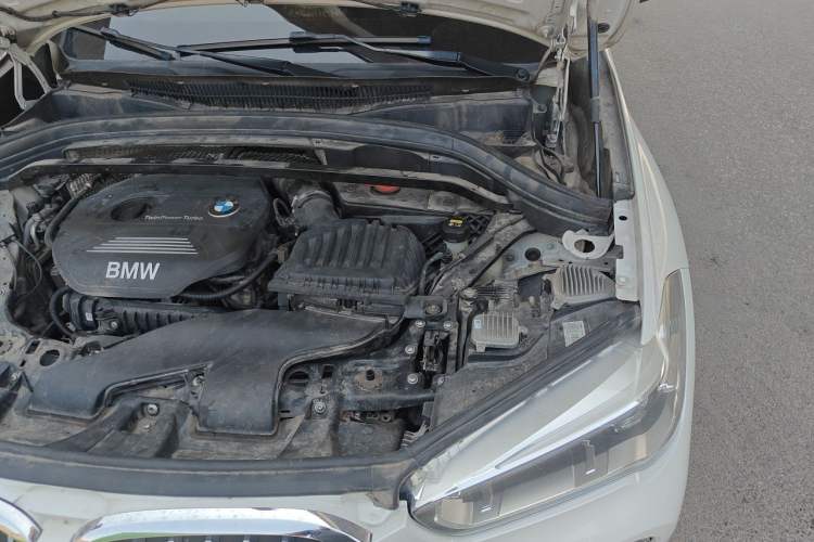 Used BMW X1 2016 sDrive18Li Premium Edition Engine Bay Left