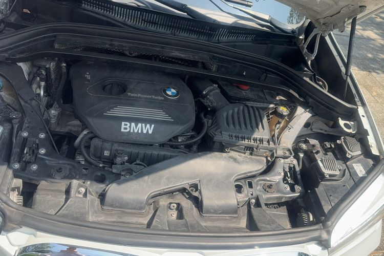Used BMW X1 2016 sDrive18Li Premium Edition Engine Bay