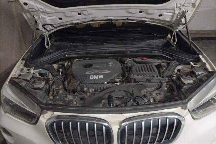 Used BMW X1 2016 sDrive18Li Luxury Model Engine Bay