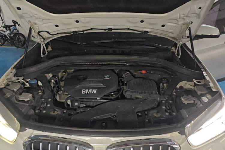 Used BMW X1 2016 sDrive18Li Premium Edition Engine Bay