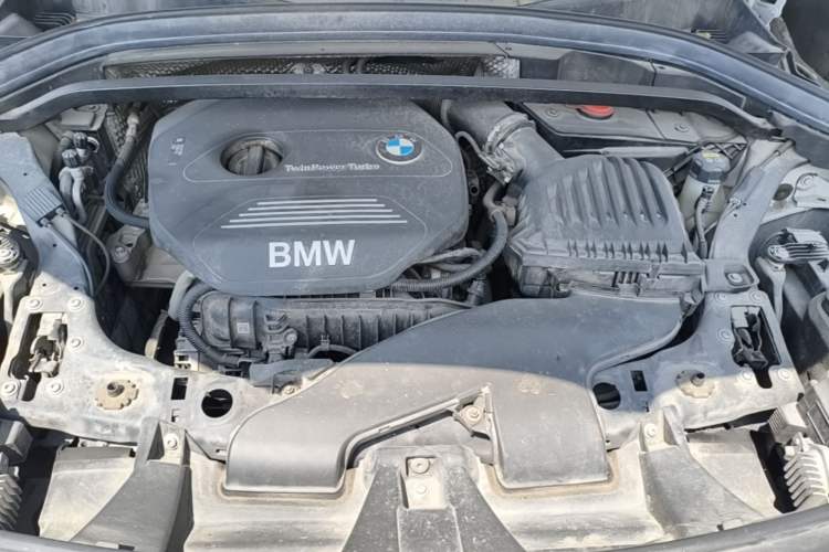 Used BMW X1 2016 sDrive18Li Premium Edition Engine Bay