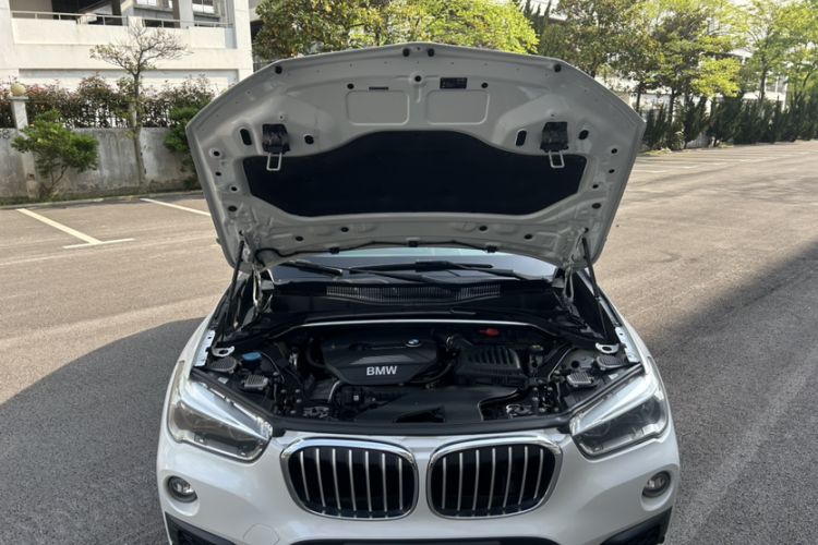 Used BMW X1 2016 sDrive18Li Premium Edition Engine Bay