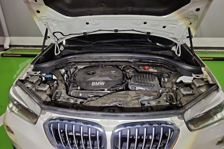 Used BMW X1 2016 sDrive20Li Luxury Model Engine Bay