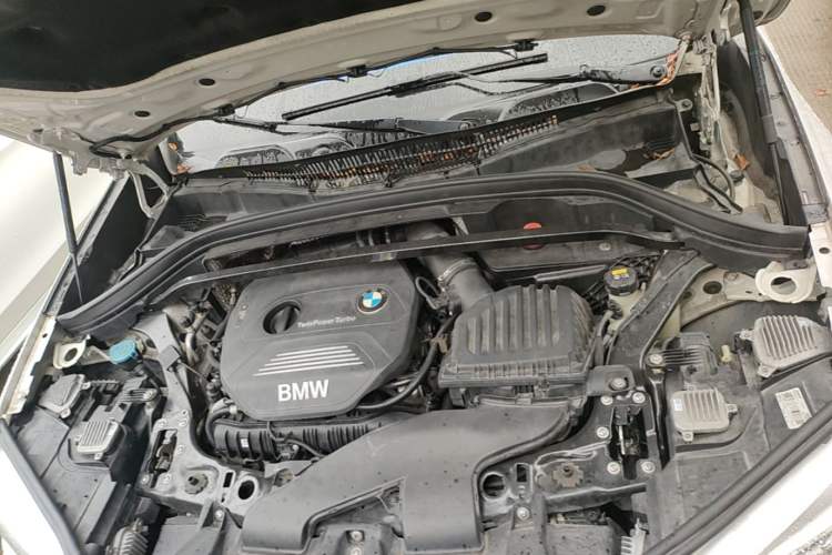 Used BMW X1 2016 sDrive20Li Luxury Model Engine Bay