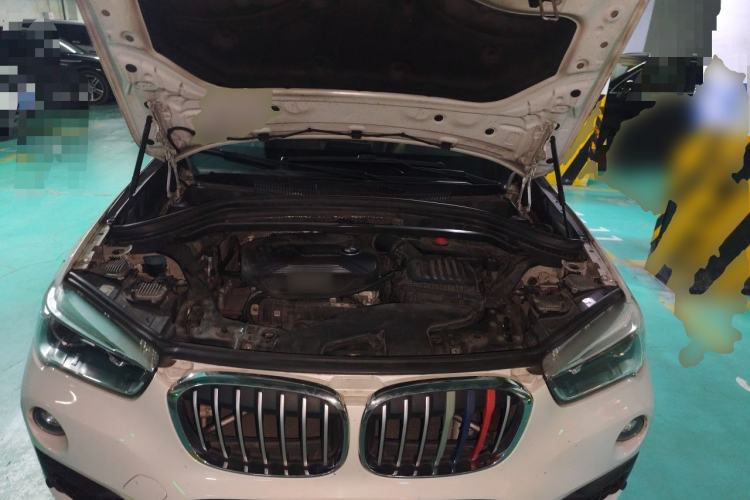 Used BMW X1 2016 sDrive18Li Premium Edition Engine Bay