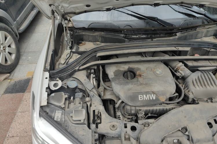 Used BMW X1 2016 sDrive18Li Premium Edition Engine Bay Right
