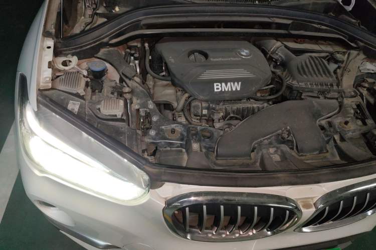 Used BMW X1 2016 sDrive18Li Premium Edition Engine Bay Right